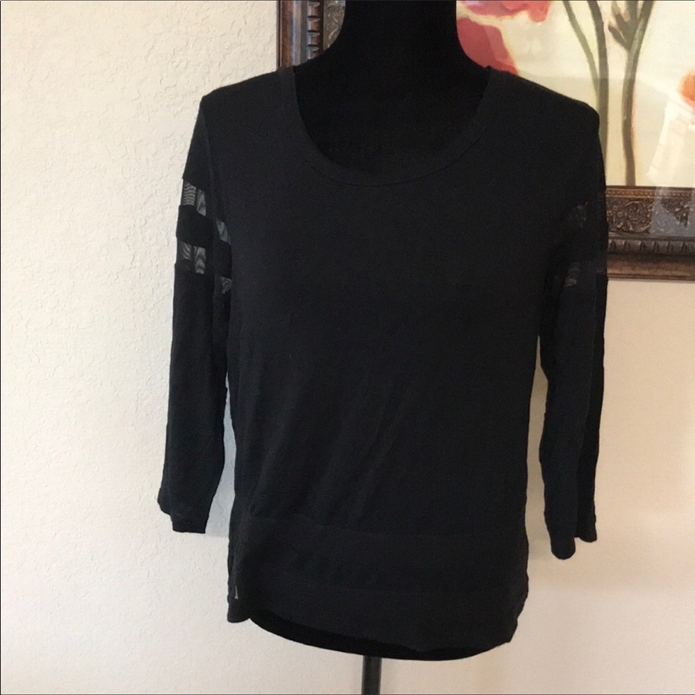 🖤Women’s Black Blouse- FREE W/ ANY PURCHASE🖤